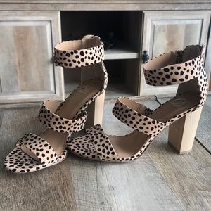 Pink Lily - Block Leopard/Cheetah Heels